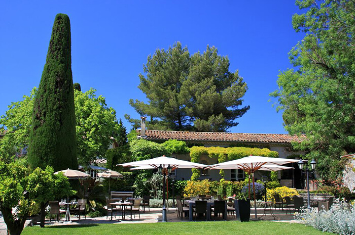 Stage avec hébergement à Cannes en hôtel 4*